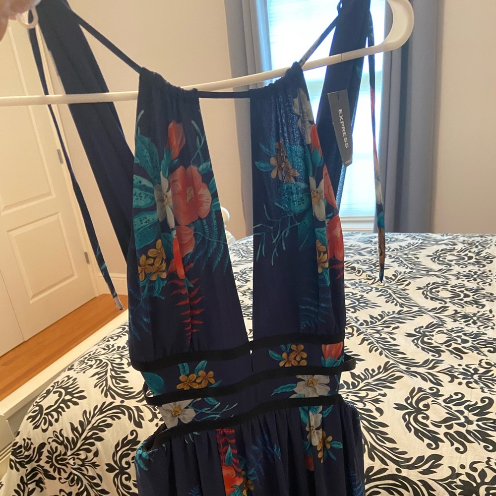 Express dress